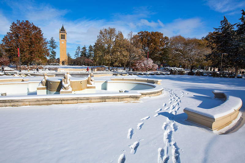 Snow covers the north lawn of the Memorial Union