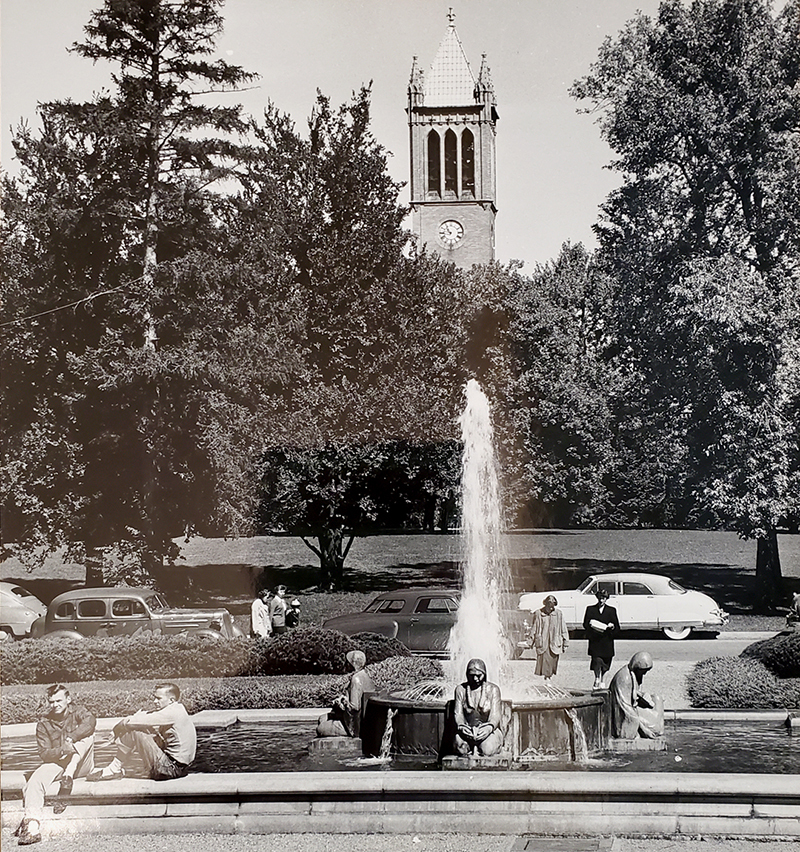1958 photo of the Fountain of the Four Seasons
