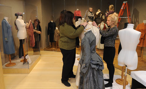 Students, faculty prepare for textiles exhibit