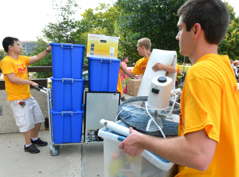 2013 student move in