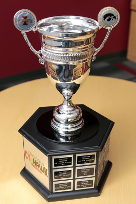 CyHawk Series trophy, vertical view