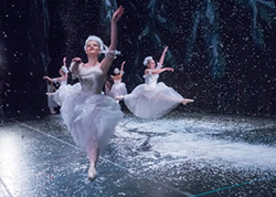 Snowflake ballet dancers