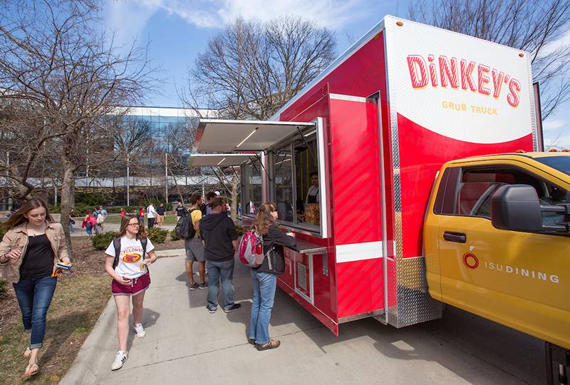 Dinkey's food truck set up near the library