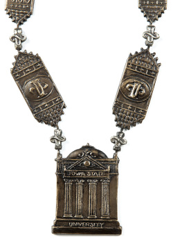 Presidential chain pendant representing Beardshear Hall