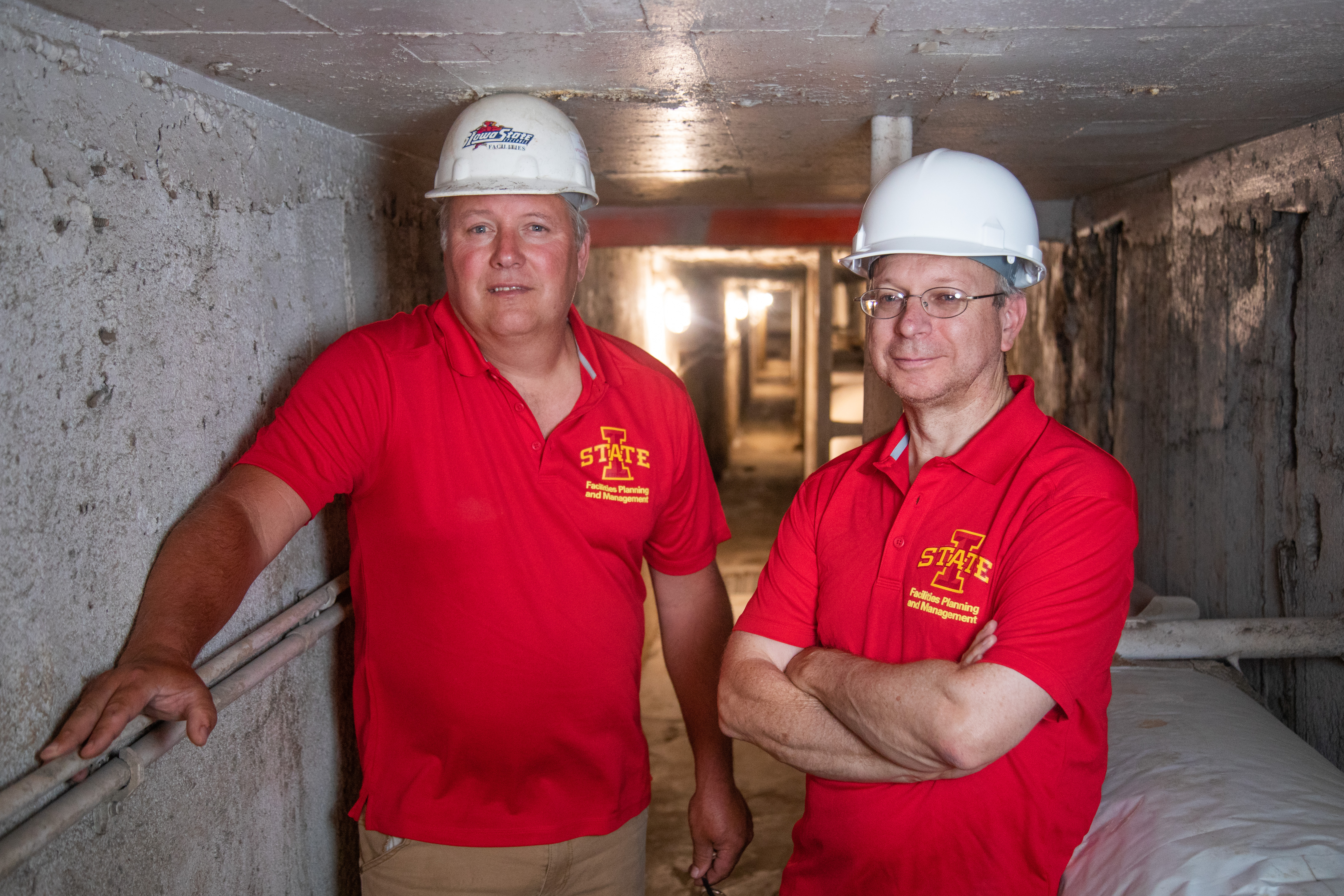 Murray and Frost in tunnel